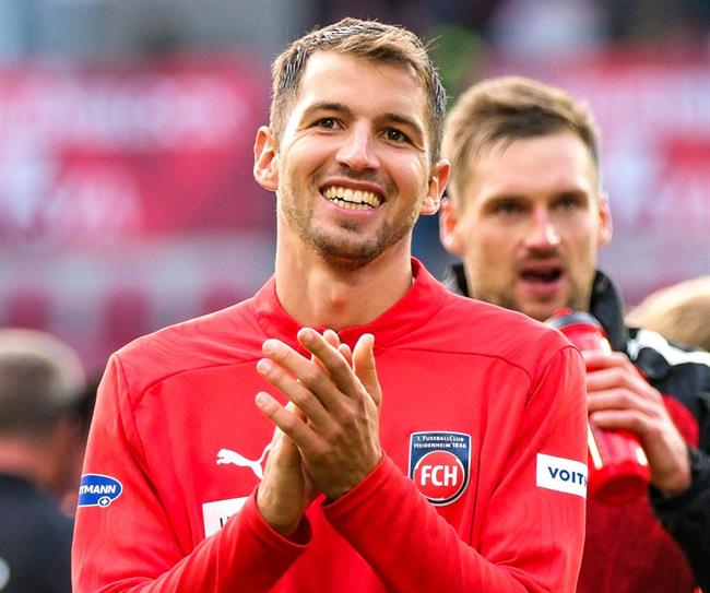 Tiểu sử tiền đạo Marvin Pieringer