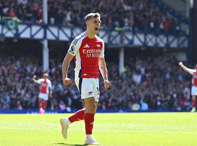 Leandro Trossard muốn Arsenal hướng tới trận đấu Real Madrid