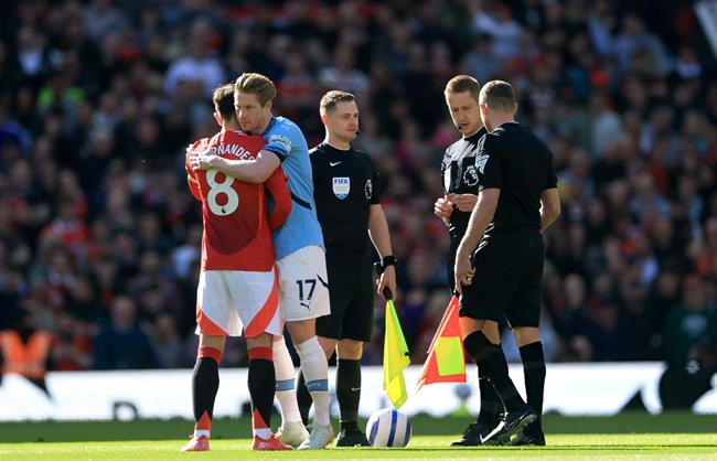 Bruno Fernandes khẳng định De Bruyne giúp Premier League tốt hơn