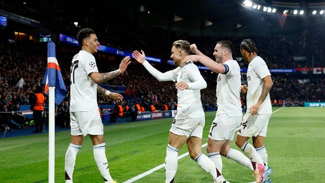 Ngược dòng hạ Aston Villa 3-1, PSG đặt một chân vào bán kết Champions League 202425 3