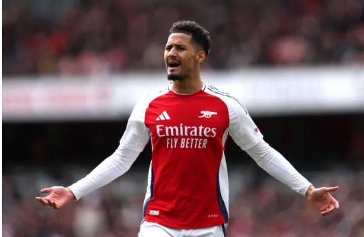 HLV Carlo Ancelotti muon Real chieu mo William Saliba