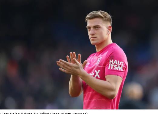  Liam Delap duoc nhieu doi bong lon quan tam.