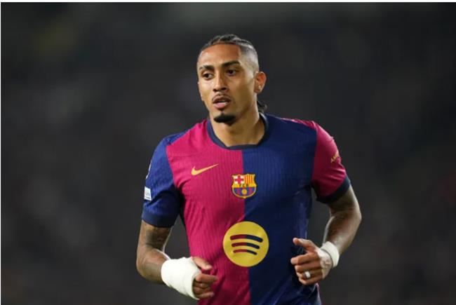 Barca chốt giá bán Raphinha cho Arsenal và Chelsea
