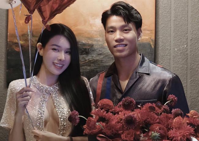 Vũ Văn Thanh công khai bạn gái trong ngày đặc biệt