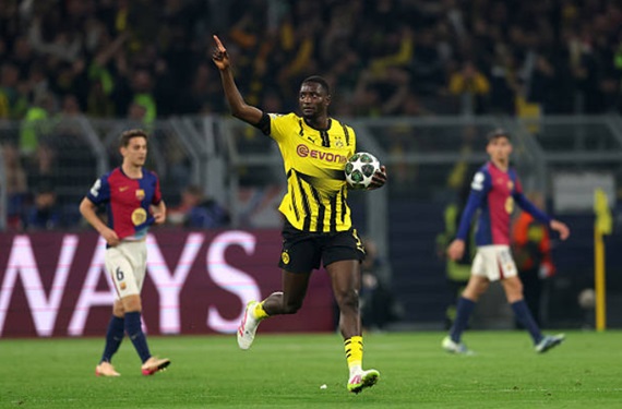 Những thống kê thú vị sau trận tứ kết Dortmund vs Barca 1