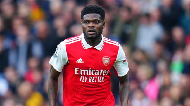 Mikel Arteta lên tiếng về tương lai Thomas Partey. Mikel Arteta len tieng ve tuong lai Thomas Partey.