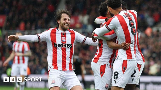 Nhận định Leeds vs Stoke (21h00 ngày 214) Tiến gần vé thăng hạng 2 Nhận định Leeds vs Stoke (21h00 ngày 214) Tiến gần vé thăng hạng 2