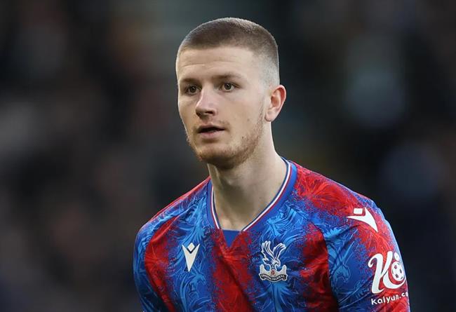 Liverpool chi 50 triệu bảng mua Adam Wharton. Liverpool chi 50 trieu bang mua Adam Wharton.