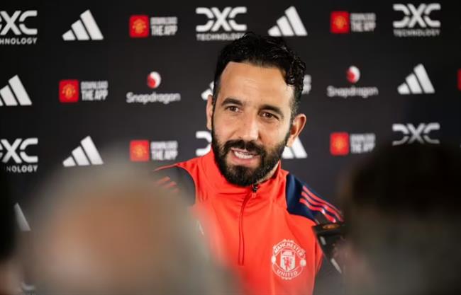 HLV Ruben Amorim đề cao màn tái xuất của Luke Shaw