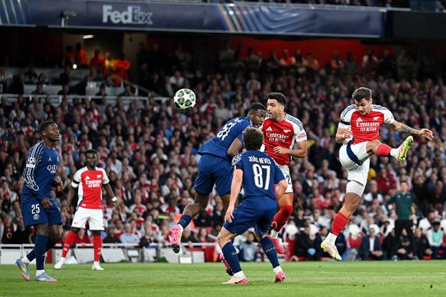 Arsenal cần điều kỳ diệu để ngược dòng PSG