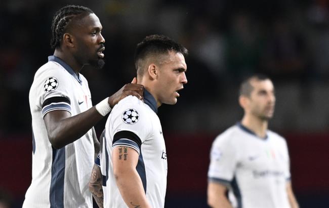 Inter Milan nhận tổn thất lớn sau trận hòa kịch tính với Barca