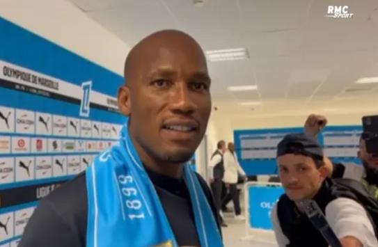 Didier Drogba khong chon Arsenal hay PSG vo dich Champions League mua nay.