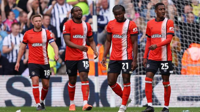Luton Town xuống hạng 2 mùa liên tiếp
