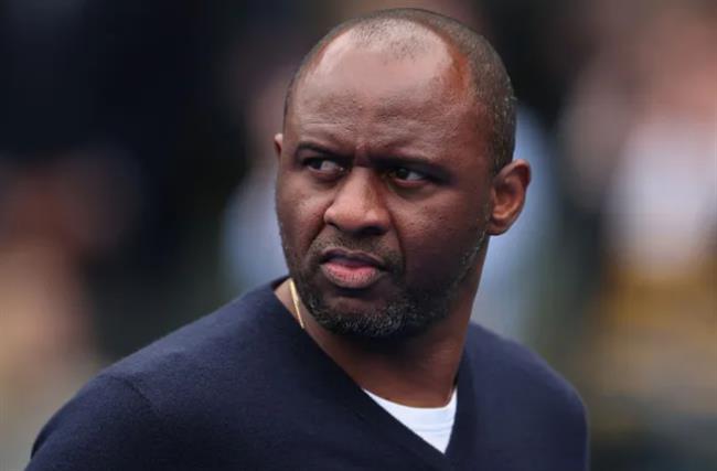 Patrick Vieira dua ra du doan tran PSG vs Arsenal.