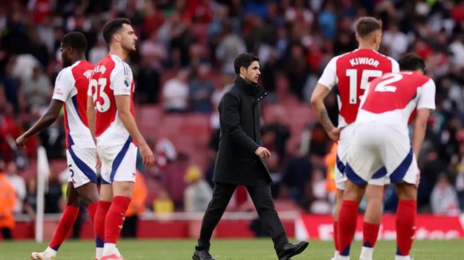 Arsenal Bị Loại Khỏi Cúp C1: Arsene Wenger Nhấn Mạnh PSG Xứng Đáng Thắng