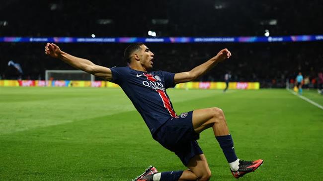 Achraf Hakimi ghi bàn trước Arsenal ở lượt về bán kết Champions League 2024/25. Achraf Hakimi ghi ban truoc Arsenal o luot ve ban ket Champions League 2024/25.