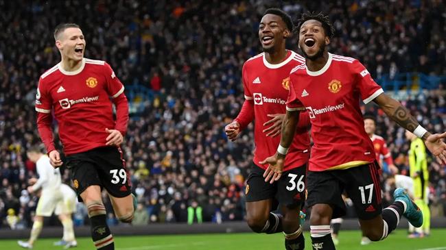 Roy Keane: Scott McTominay từng bị kìm hãm khi đá cặp với Fred