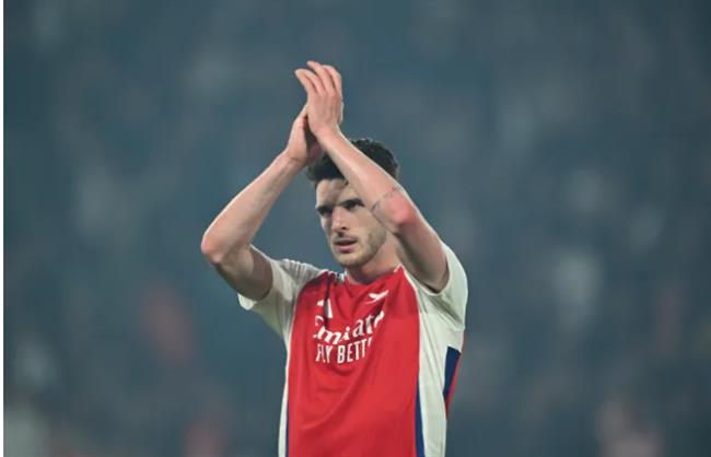 Vi Declan Rice David Seaman chi trich Jamie Carragher