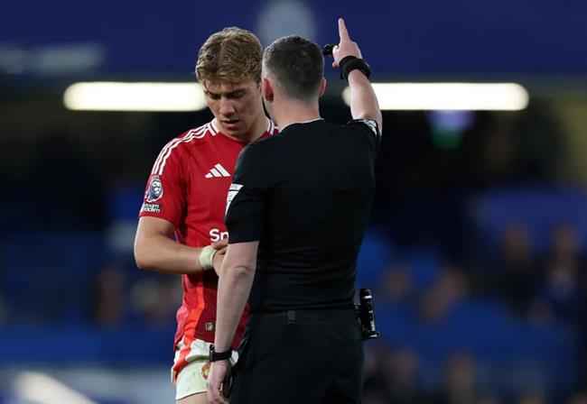 Man United rao bán “bom xịt” 72 triệu bảng