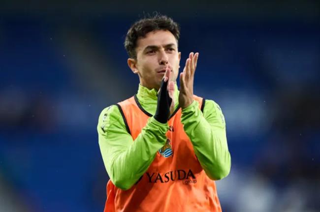 Xabi Alonso muon Real Madrid chieu mo Martin Zubimendi.