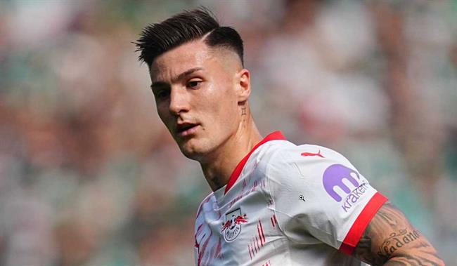 Chelsea tranh giành tiền đạo RB Leipzig với Liverpool