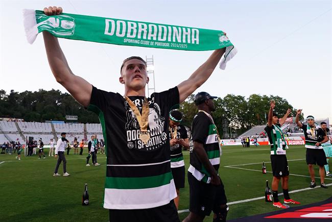 Ronaldo tin Sporting vẫn còn sức cạnh tranh dù bán Gyokeres 1