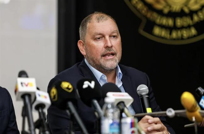 HLV Cklamovski bác bỏ tin đồn ra đi sau bê bối của bóng đá Malaysia