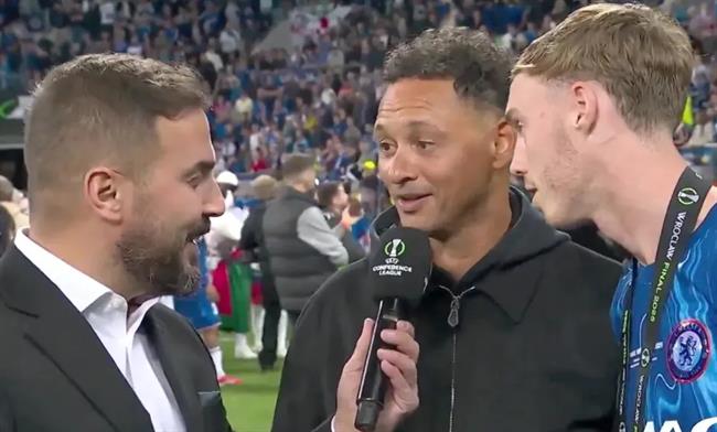 Bố của Cole Palmer khiến NHM Chelsea bất ngờ