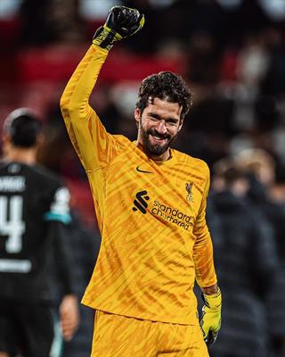 Alisson Becker