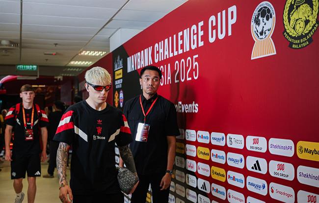 Ruben Amorim giải thích lí do Garnacho dự tour du đấu hè của MU