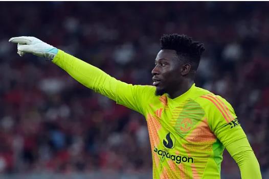Andre Onana co the thi dau o Saudi Pro League mua toi.