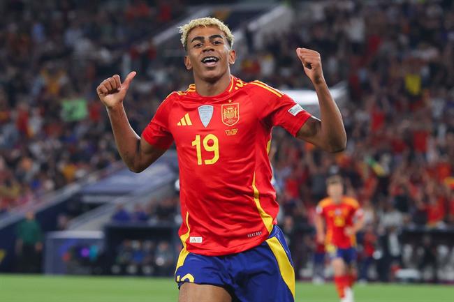 Lamine Yamal cần được giúp đỡ ở ĐT Tây Ban Nha 1