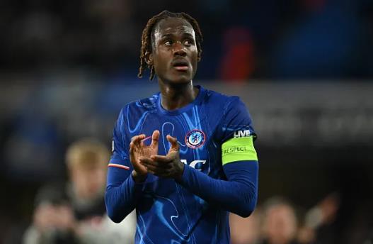 Napoli muốn chiêu mộ Trevoh Chalobah Napoli muon chieu mo Trevoh Chalobah