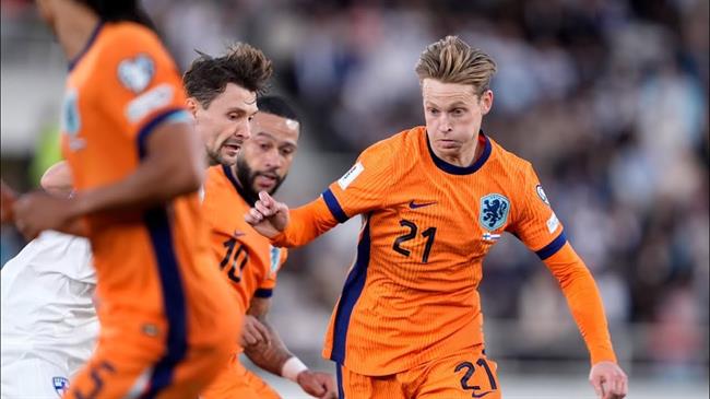 Khi Frenkie de Jong tìm về đúng bản ngã