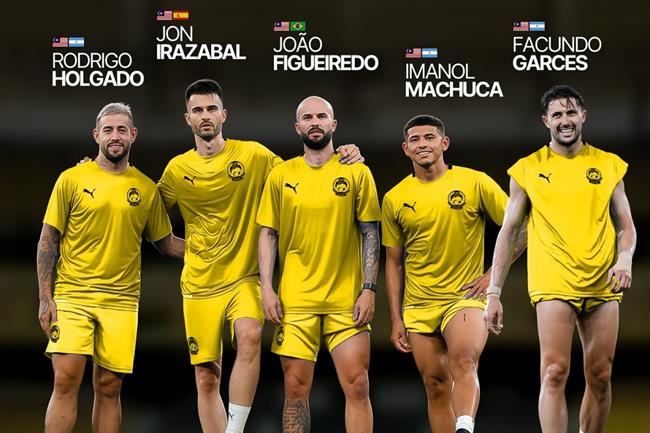 Tuyển Malaysia tung 4 tân binh nhập tịch đấu Việt Nam