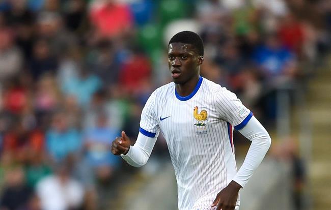 Tiểu sử cầu thủ Mamadou Sarr của CLB Strasbourg