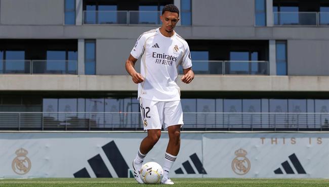 Trent Alexander-Arnold Rời giang sơn tìm tri kỷ 3