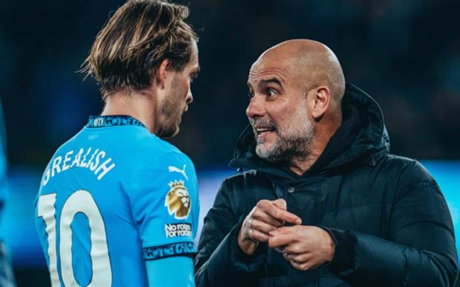 Jack Grealish trở thành người thừa tại Man City: Cái giá cho sự ngủ quên trên chiến thắng