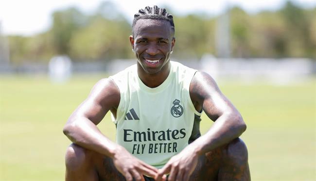 Vinicius hé lộ tương lai sau buổi tập đầu tiên cùng HLV Mourinho