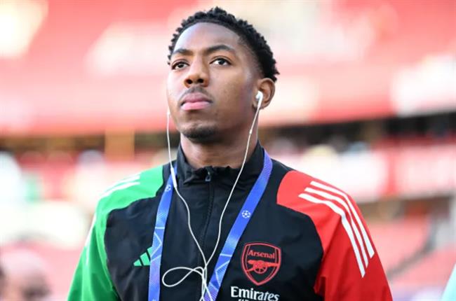 Myles Lewis-Skelly có câu trả lời cho Real Madrid Myles Lewis-Skelly co cau tra loi cho Real Madrid