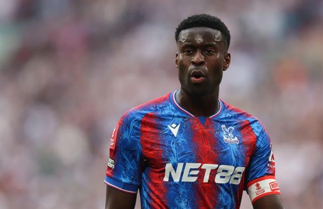 Liverpool ban Jarell Quansah mua Marc Guehi o He 2025.
