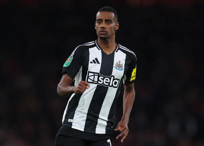 Liverpool gap kho vu Alexander Isak.
