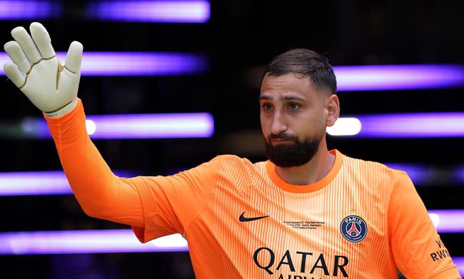 Cầu thủ PSG sẵn sàng cho màn chạm trán Leo Messi