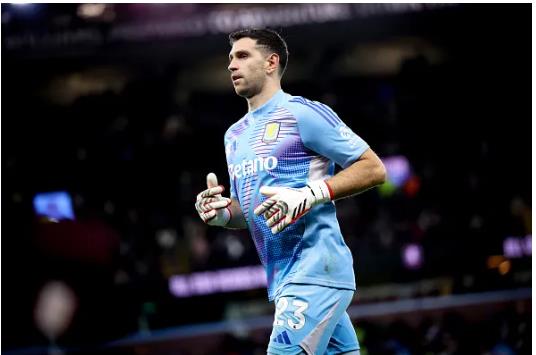 Emiliano Martinez có thể chuyển đến MU ở Hè 2205. Emiliano Martinez co the chuyen den MU o He 2205.