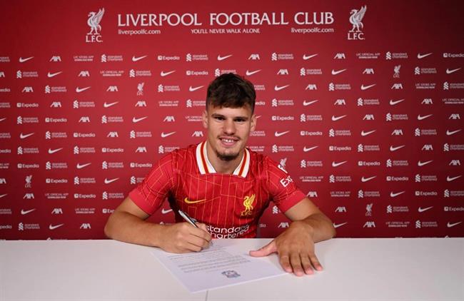 Liverpool hoàn tất việc ký hợp đồng với sao trẻ Kerkez từ Bournemouth