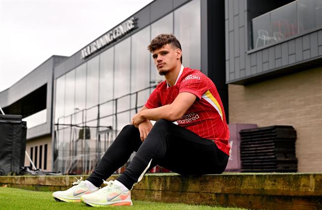 Tiểu sử cầu thủ Milos Kerkez