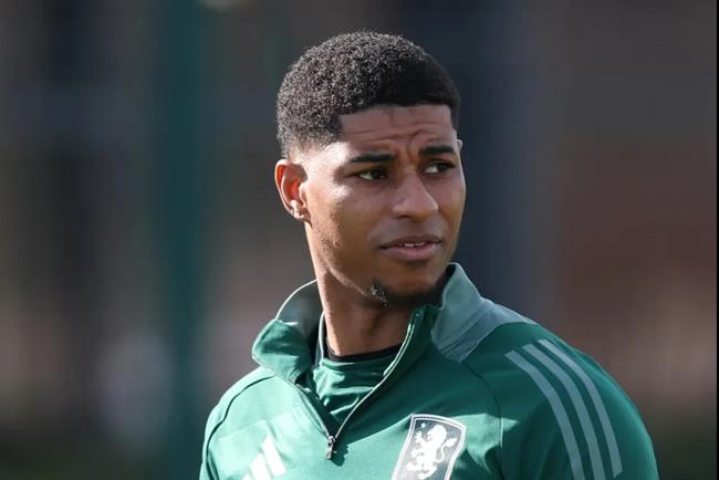 Bayern Munich can nhac chieu mo Marcus Rashford.