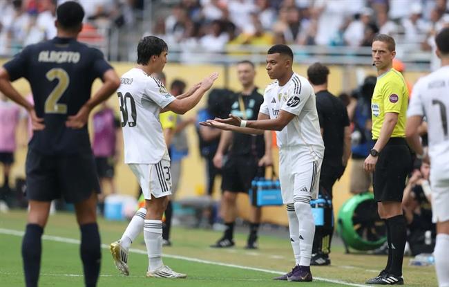 Courtois khen Mbappe trên hành trình hướng đến danh hiệu FIFA Club World Cup 2025