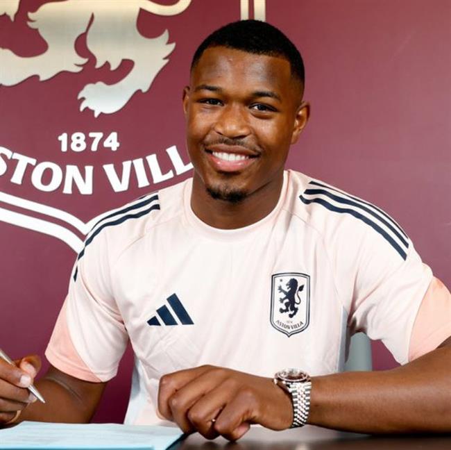 Tiểu sử cầu thủ Zepiqueno Redmond