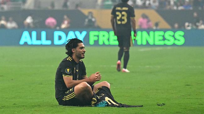 Raul Jimenez xúc động tri ân Diogo Jota sau bàn thắng vào lưới Mỹ